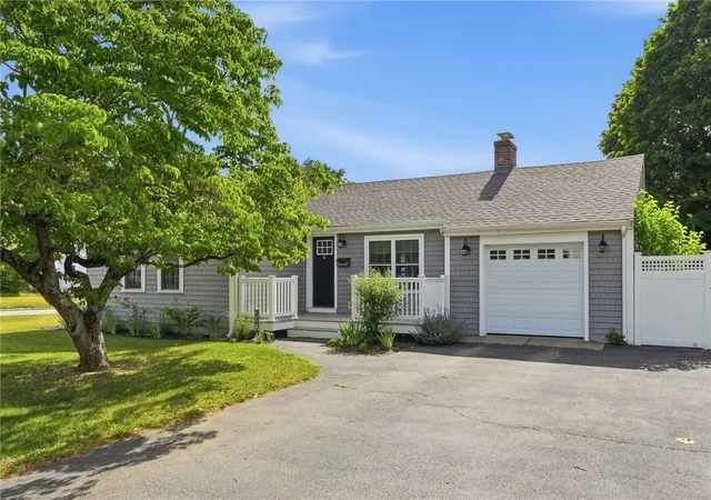 Homes for sale in East Providence, RI | 336 Dover Ave, East Providence, RI 02914 | MLS# 1415979