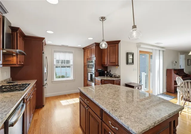 Homes for sale in East Providence, RI | 336 Dover Ave, East Providence, RI 02914 | MLS# 1415979