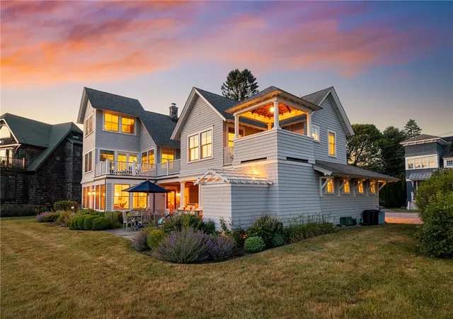 Photo 3 of Single family home for sale at 19 Teal Dr, Wakefield, RI 02879 | MLS# 1415799 | Listing updated on 2026-07-27