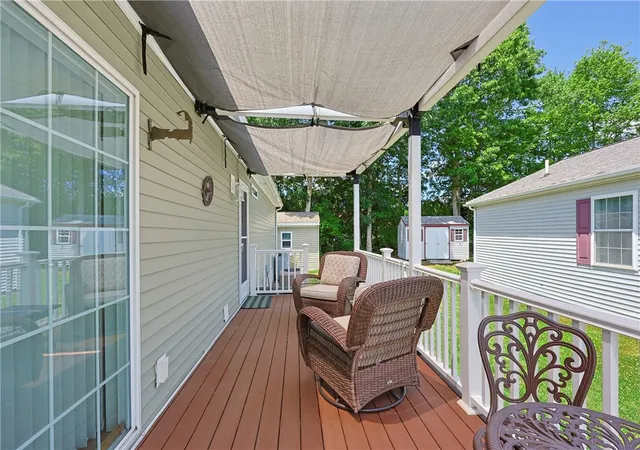 Homes for sale in Tiverton, RI | 65 Lark Ln, Tiverton, RI 02878 | MLS# 1415349