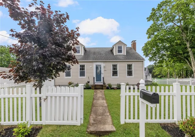 Homes for sale in Burrillville, RI | 103 Howard Ave, Burrillville, RI 02859 | MLS# 1416090