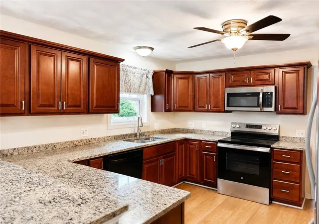 Photo 3 of Sale Pending at 182 Gorham Ave, Warwick, RI 02886 | MLS# 1415564 | Listing updated on 2026-07-21