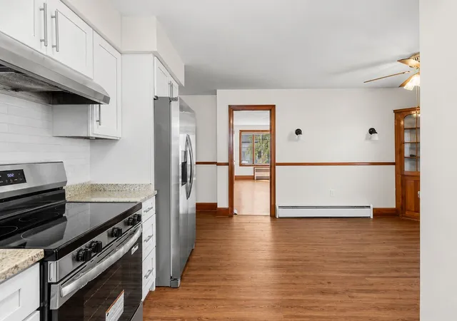 Homes for sale in West Warwick, RI | 118 Summit Ave, West Warwick, RI 02893 | MLS# 1416095