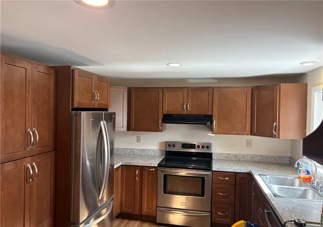 5th image of 644 Elm St, Woonsocket, RI 02895 | MLS# 1414772