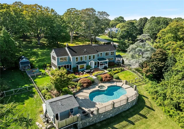 1st image of 140 Aldrich Ave, Warwick, RI 02889 | MLS# 1397293