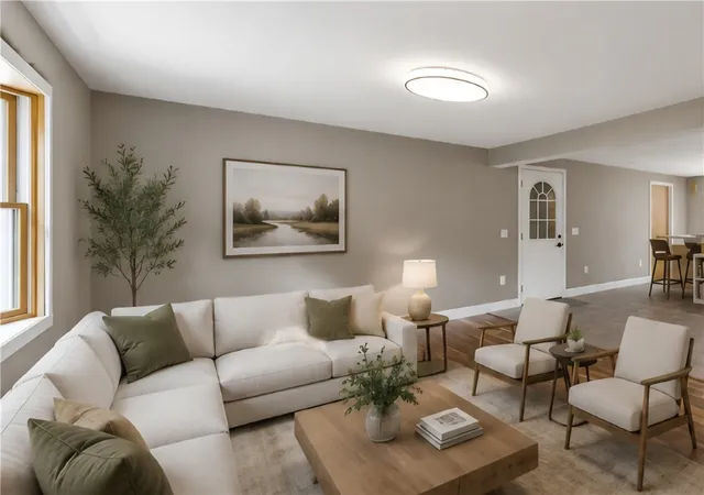 5th image of 25 Dinonsie Wy, South Kingstown, RI 02879 | MLS# 1416113