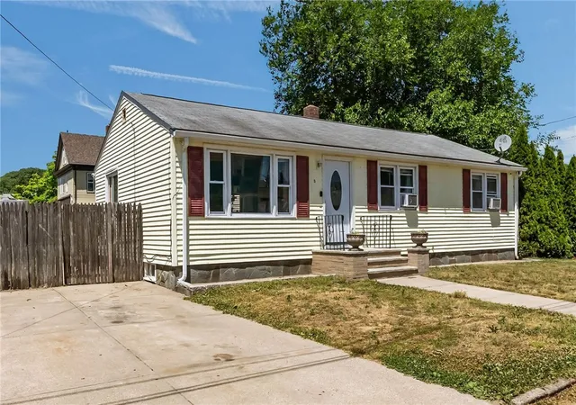 Homes for sale in Cranston, RI | 5 Gail Ave, Cranston, RI 02905 | MLS# 1416188