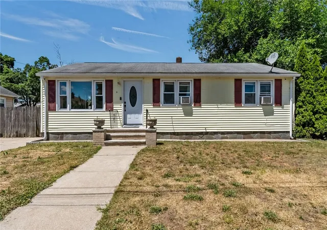 Homes for sale in Cranston, RI | 5 Gail Ave, Cranston, RI 02905 | MLS# 1416188