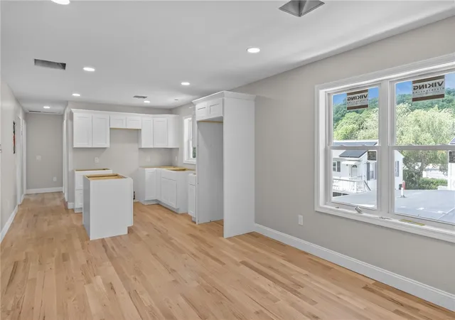 5th image of 37 Murray St, Providence, RI 02909 | MLS# 1416192