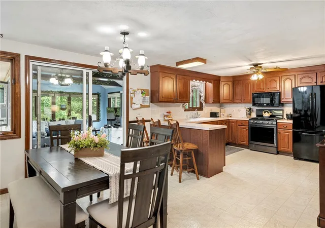 Homes for sale in West Greenwich, RI | 20 Harry L Andrews Rd, West Greenwich, RI 02817 | MLS# 1416032