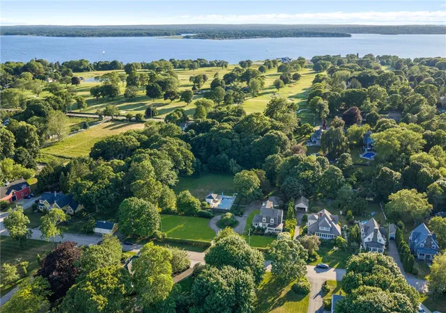 5th image of 127 Beacon Ave, Warwick, RI 02889 | MLS# 1416005