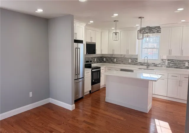 Homes for sale in Pawtucket, RI | 35 Hurley Ave, Pawtucket, RI 02860 | MLS# 1416239