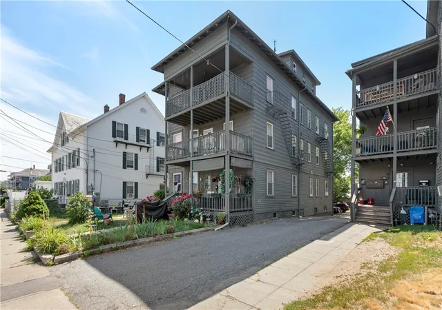 2nd image of 414 Rathbun St, Woonsocket, RI 02895 | MLS# 1416184