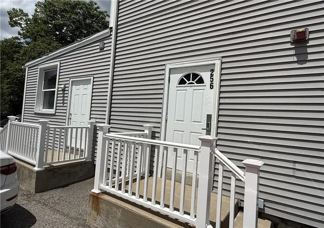 Homes for sale in North Providence, RI | 256 Woonasquatucket Ave, North Providence, RI 02911 | MLS# 1415993