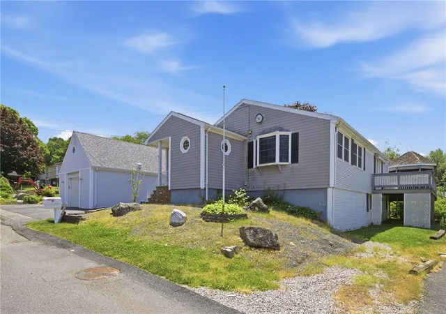 Homes for sale in Tiverton, RI | 201 Randolph Ave, Tiverton, RI 02878 | MLS# 1415678