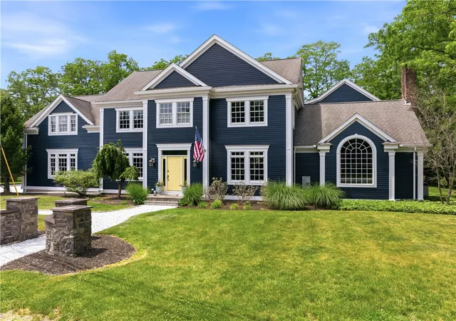 Homes for sale in Bristol, RI | 198 Poppasquash Rd, Bristol, RI 02809 | MLS# 1414838