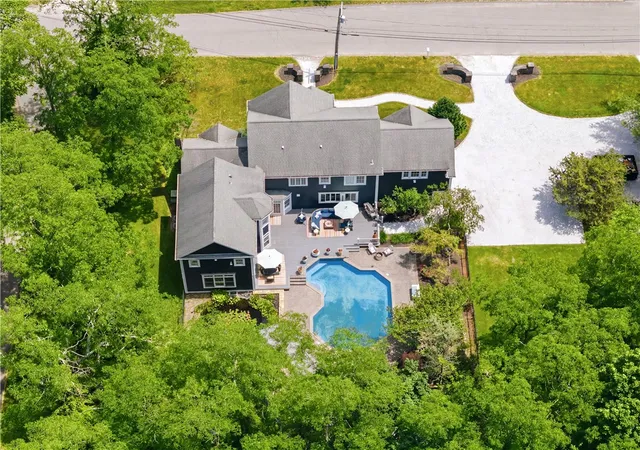 Photo 2 of Single family home for sale at 198 Poppasquash Rd, Bristol, RI 02809 | MLS# 1414838 | Listing updated on 2026-08-23