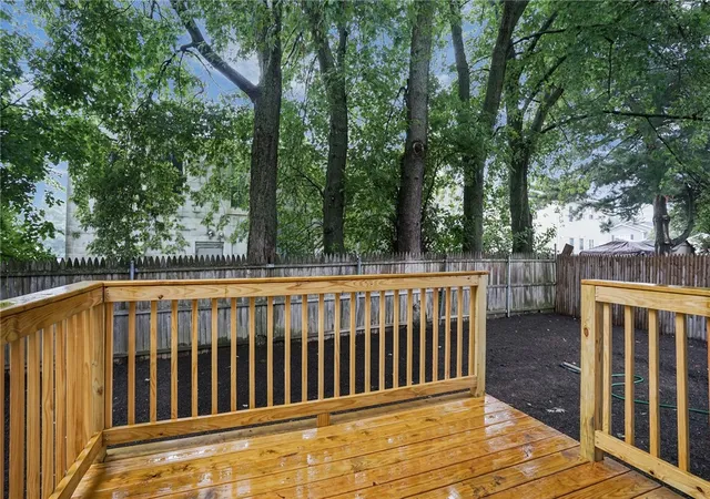 4th image of 79 Birch St, Pawtucket, RI 02860 | MLS# 1415676