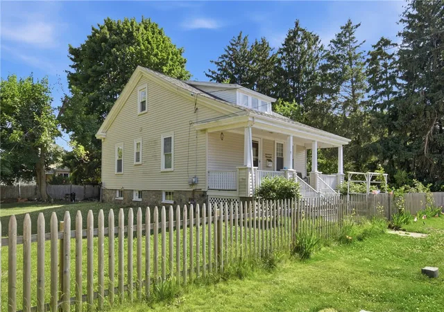 1st image of 222 Harrison Ave, Warwick, RI 02888 | MLS# 1416254