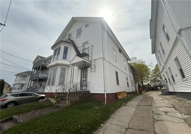 Homes for sale in Pawtucket, RI | 71 S Bend St, Pawtucket, RI 02860 | MLS# 1416049