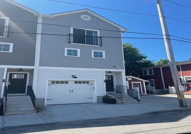 Homes for sale in Warren, RI | 13 Nobert St #1, Warren, RI 02885 | MLS# 1416280