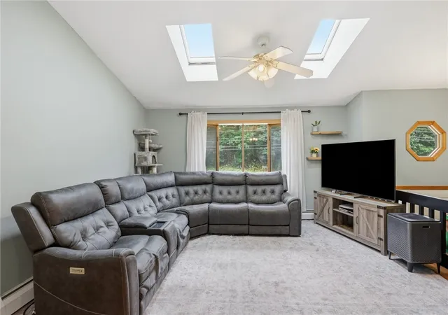 Homes for sale in Cumberland, RI | 3870 Diamond Hill Rd, Cumberland, RI 02864 | MLS# 1416209