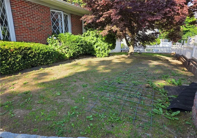 Homes for sale in Providence, RI | 121 Barbara St, Providence, RI 02909 | MLS# 1416304
