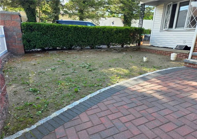 Homes for sale in Providence, RI | 121 Barbara St, Providence, RI 02909 | MLS# 1416304