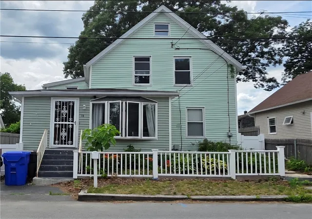 1st image of 18 Glen St, East Providence, RI 02915 | MLS# 1415982
