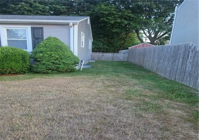 Homes for sale in Pawtucket, RI | 75 Eaton St, Pawtucket, RI 02861 | MLS# 1416264