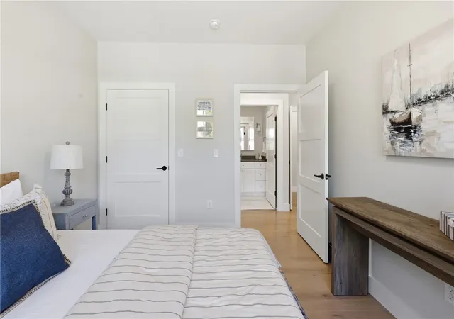 Homes for sale in East Greenwich, RI | 67 Queen St #1B, East Greenwich, RI 02818 | MLS# 1415242