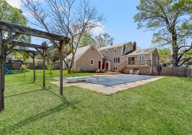 Homes for sale in West Warwick, RI | 50 Fairview Ave, West Warwick, RI 02893 | MLS# 1416271