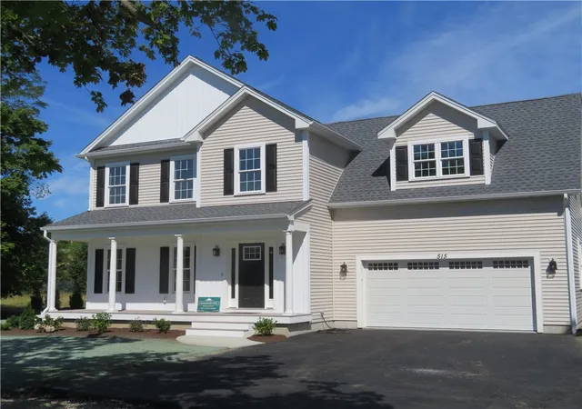 Homes for sale in North Kingstown, RI | 515 School St, North Kingstown, RI 02852 | MLS# 1416331