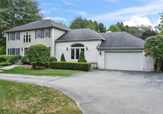Photo 1 of Single family home for sale at 2360 Middle Rd, East Greenwich, RI 02818 | MLS# 1416345 | Listing updated on 2026-08-22
