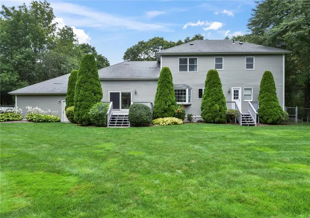 Photo 4 of Single family home for sale at 2360 Middle Rd, East Greenwich, RI 02818 | MLS# 1416345 | Listing updated on 2026-08-22