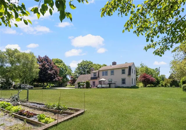 Homes for sale in Middletown, RI | 227 Prospect Ave, Middletown, RI 02842 | MLS# 1416346