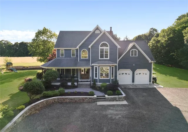 Homes for sale in Cumberland, RI | 84 Hines Rd, Cumberland, RI 02864 | MLS# 1416323