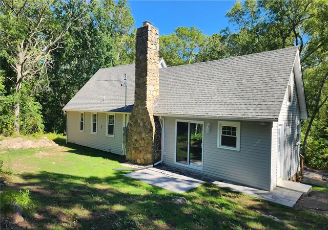 Photo 2 of Sale Pending at 943 Wordens Pond Rd, Wakefield, RI 02879 | MLS# 1416360 | Listing updated on 2026-09-18
