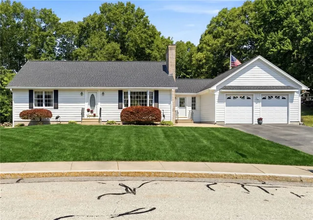 1st image of 203 Tara Ln, Woonsocket, RI 02895 | MLS# 1416362