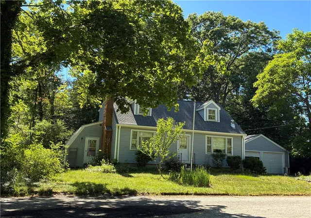 Homes for sale in Cumberland, RI | 151 Bonnie Brook Dr, Cumberland, RI 02864 | MLS# 1416353
