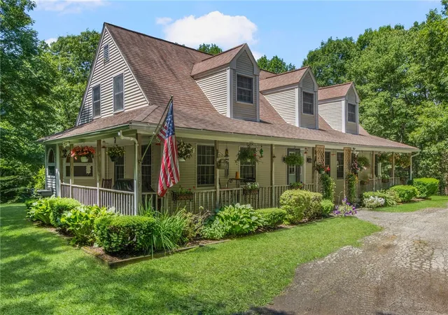 2nd image of 230 Austin Farm Rd, Exeter, RI 02822 | MLS# 1414617