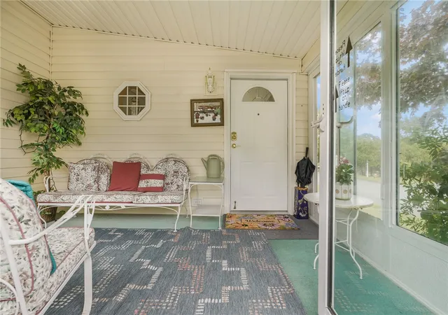 Homes for sale in Tiverton, RI | 4 Nightingale Ln, Tiverton, RI 02878 | MLS# 1416387