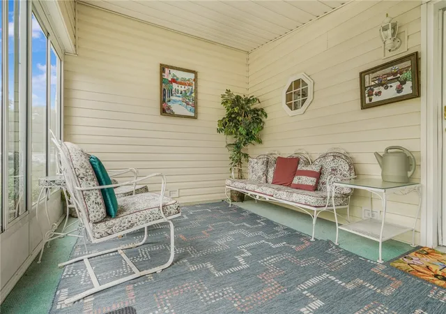 Homes for sale in Tiverton, RI | 4 Nightingale Ln, Tiverton, RI 02878 | MLS# 1416387