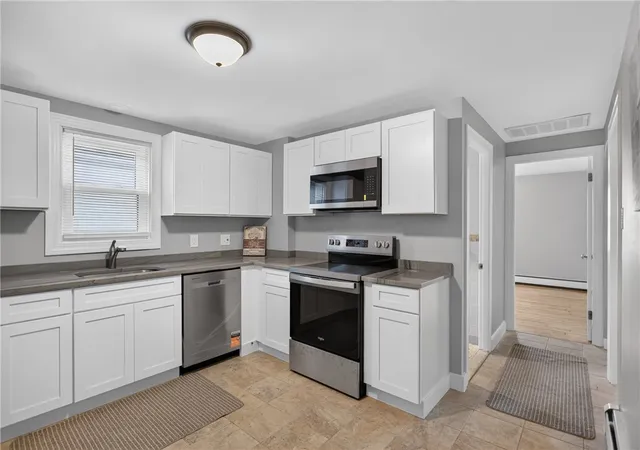 3rd image of 13 Delmont St, Johnston, RI 02919 | MLS# 1416383