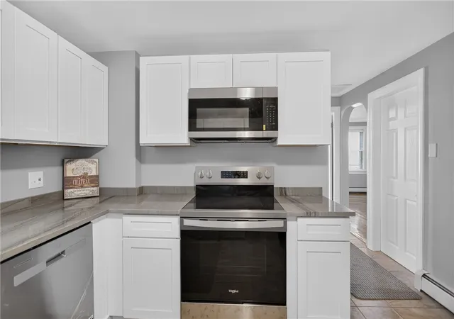 4th image of 13 Delmont St, Johnston, RI 02919 | MLS# 1416383