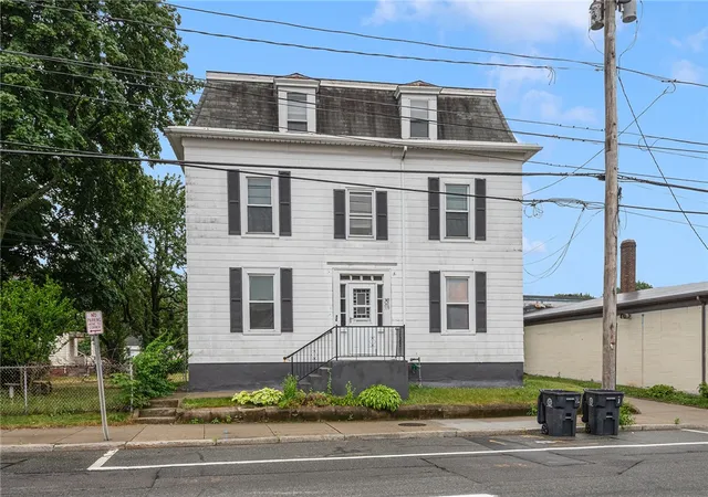 32nd image of 339 Waterman Ave, East Providence, RI 02914 | MLS# 1416389