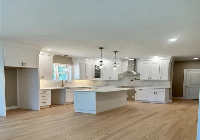 3rd image of 5 Harmony Ln, Exeter, RI 02822 | MLS# 1416279
