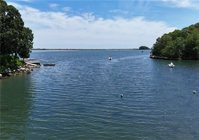 5th image of 225 Warren Rd, Westerly, RI 02891 | MLS# 1416342