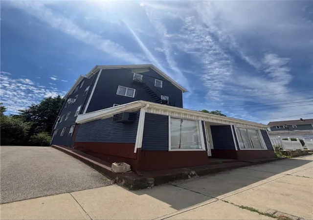 1st image of 718 Mineral Spring Ave, Pawtucket, RI 02860 | MLS# 1416412