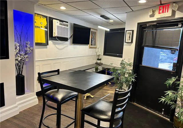 5th image of 605 Broadway, Pawtucket, RI 02860 | MLS# 1416395